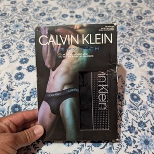 Calvin Klein Men's Black Briefs